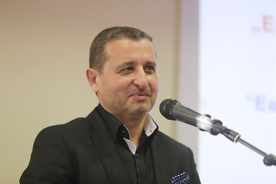 Александр Сосновский